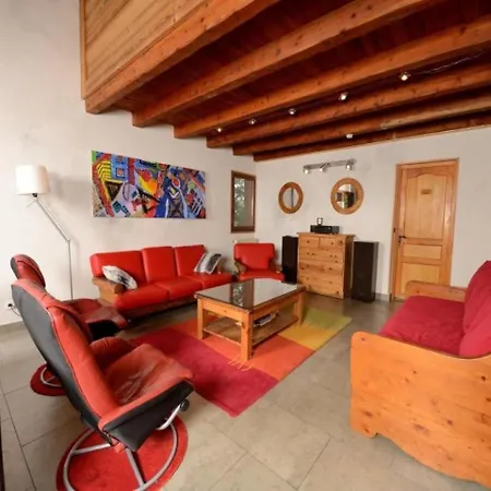Chalet Confortable, Vue Montagnes - 9 Pers. Chalet *